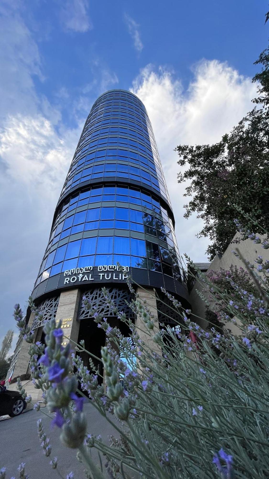 Royal Tulip Hotel & Casino, Tbilisi Eksteriør bilde